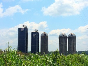 Silos exist inside and outside of IT, CIOs need a plan to deal with them