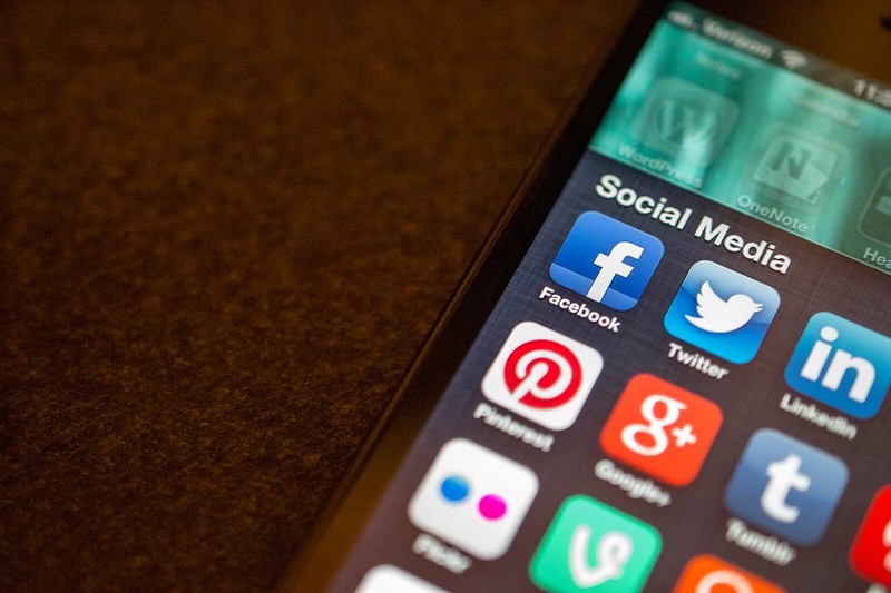 CIOs need to use social media to connect with other professionals
